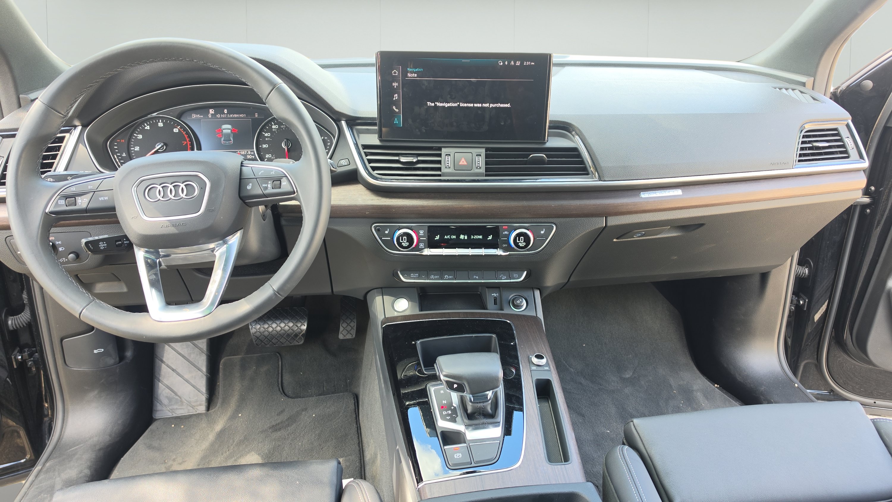Used 2024 Audi Q5 2.0T Premium w/ Convenience Package AWD/4WD image 23