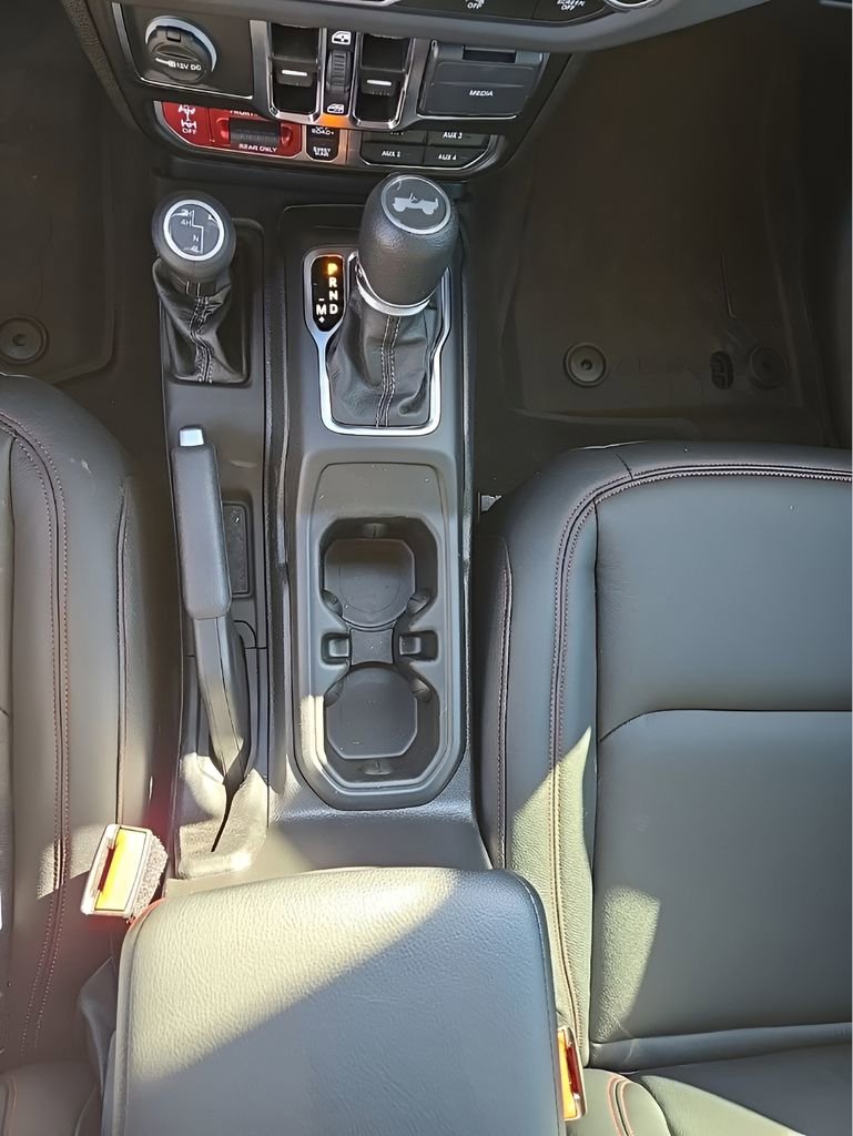 New 2025 Jeep Wrangler Unlimited Rubicon w/ Safety Group image 58