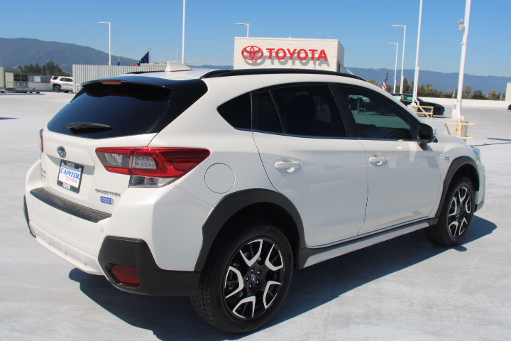 Used 2023 Subaru Crosstrek Hybrid w/ Popular Package #3 AWD/4WD image 3