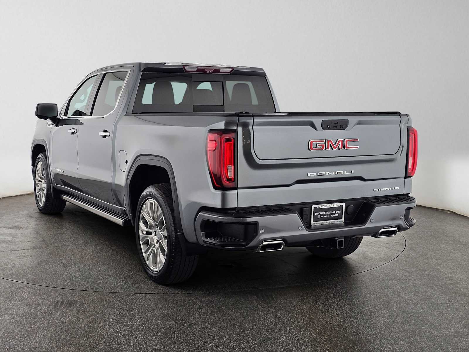 Used 2021 GMC Sierra 1500 Denali w/ Denali Ultimate Package AWD/4WD image 5