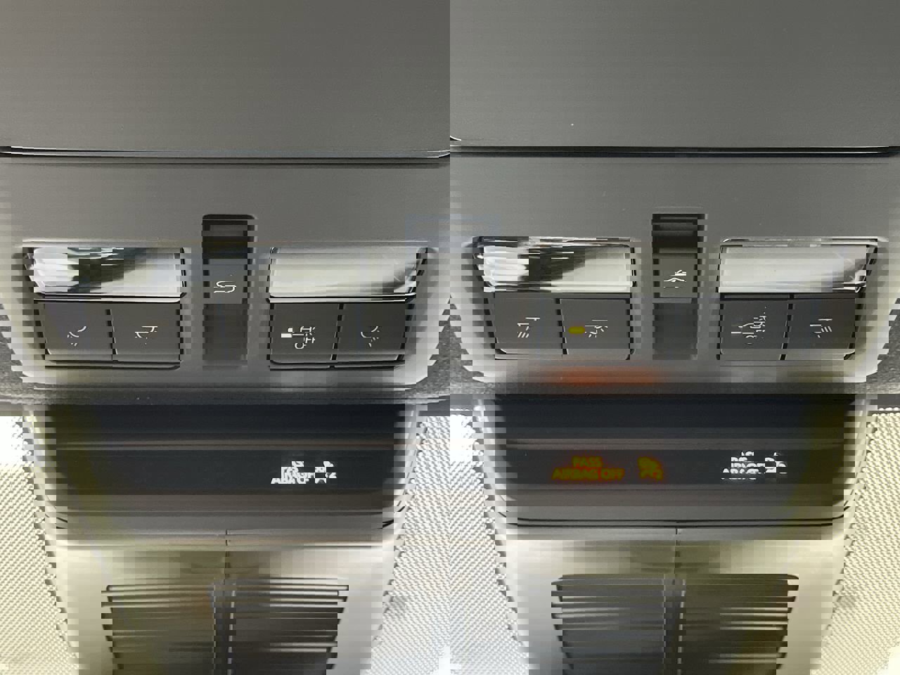 New 2025 MAZDA MAZDA3 Hatchback w/Premium Plus Pkg image 26