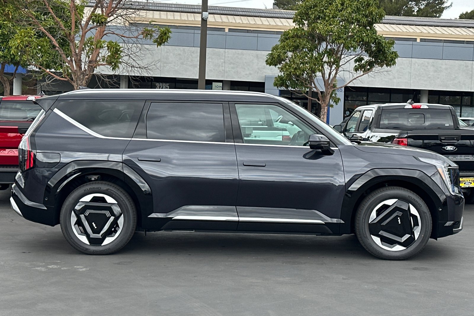 New 2026 Kia EV9 Land AWD/4WD image 3