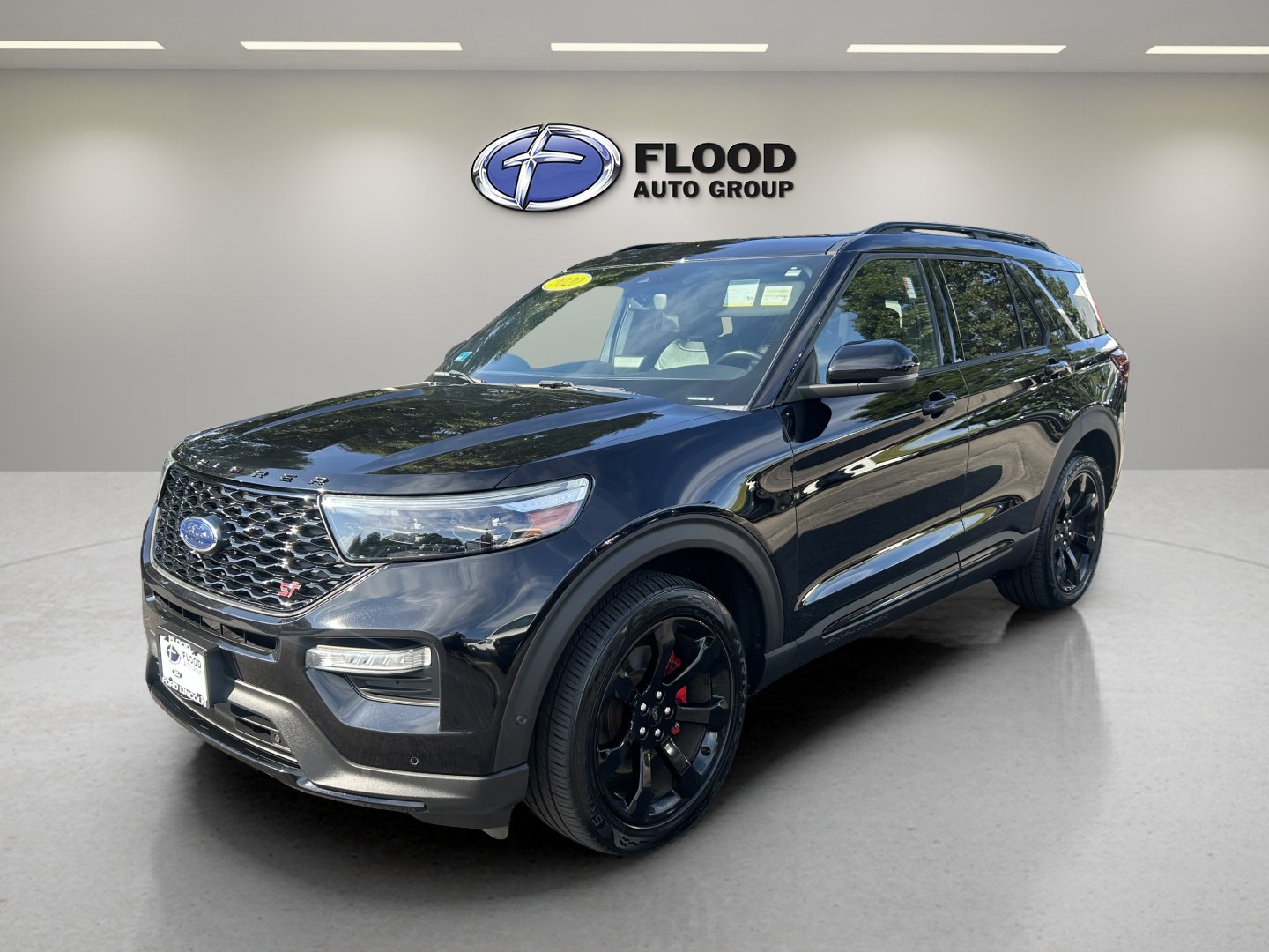 Used 2020 Ford Explorer ST w/ ST Street Pack AWD/4WD image 3
