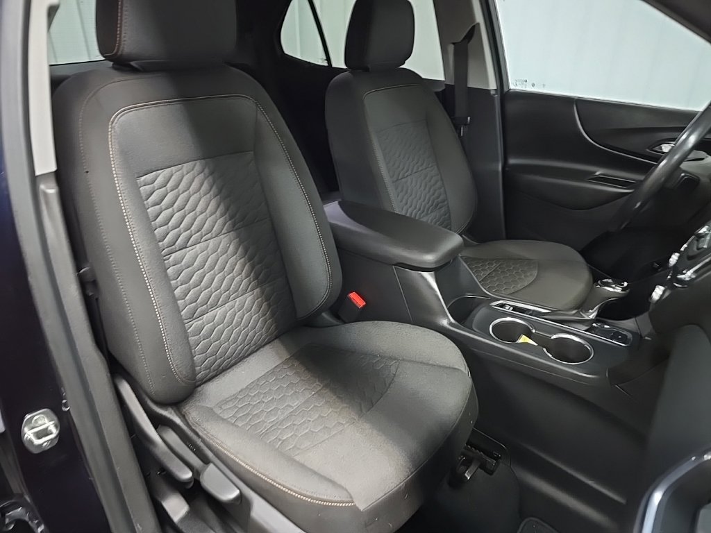 Used 2020 Chevrolet Equinox LT AWD/4WD image 14