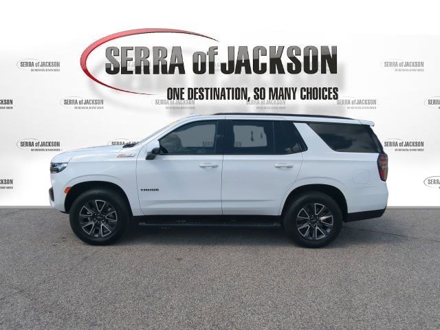 Used 2022 Chevrolet Tahoe Z71 w/ Luxury Package AWD/4WD image 5
