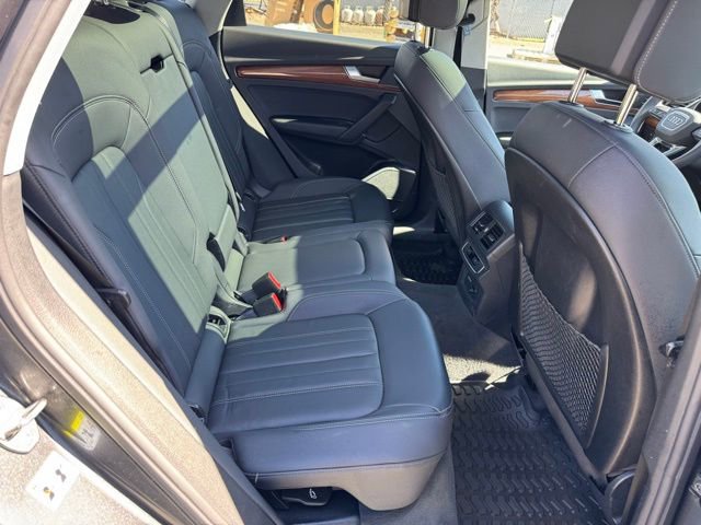 Certified 2023 Audi Q5 2.0T Premium w/ Convenience Package image 13