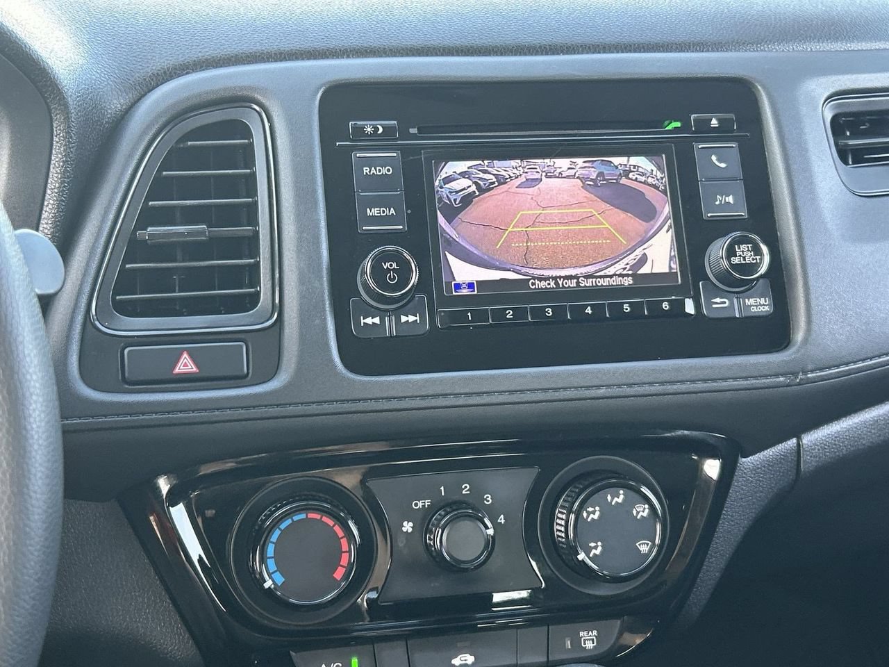 Used 2021 Honda HR-V LX image 23