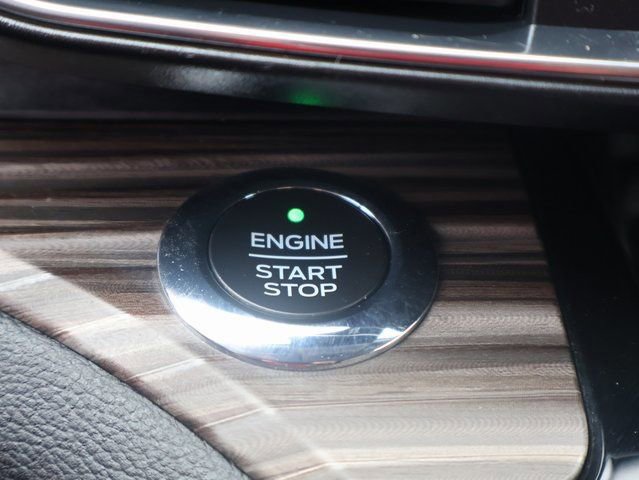 Used 2021 Ford Explorer Limited w/ Hybrid Equipment Group 310A AWD/4WD image 31