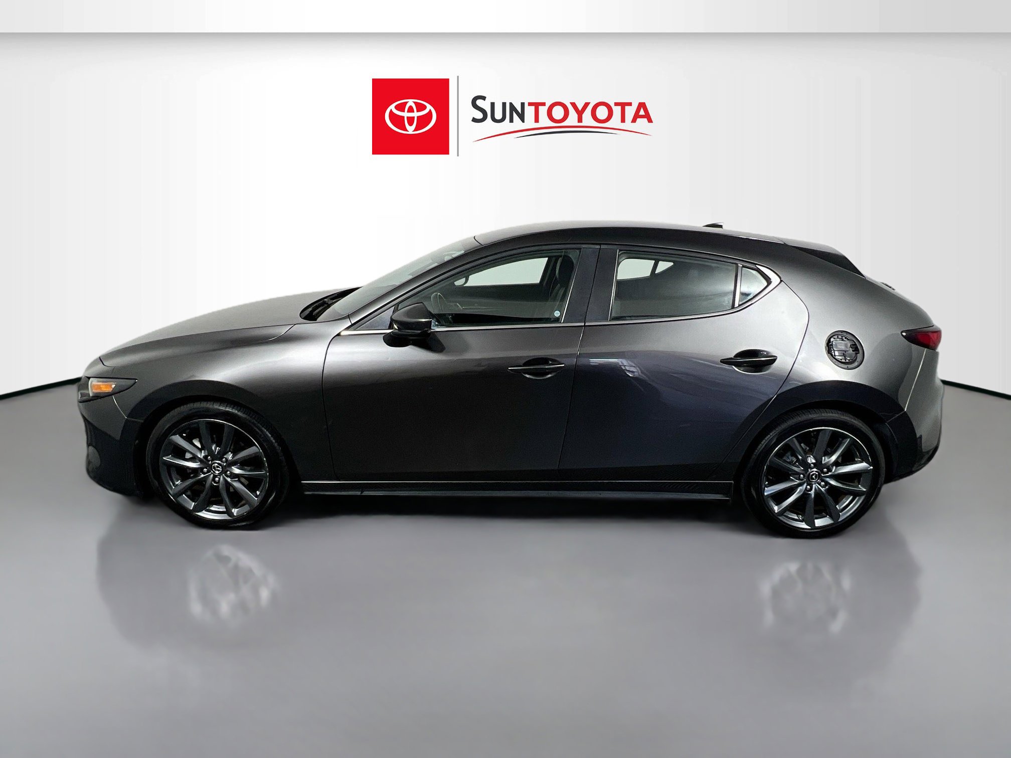 Used 2019 MAZDA MAZDA3 AWD Hatchback w/ Preferred Pkg image 7