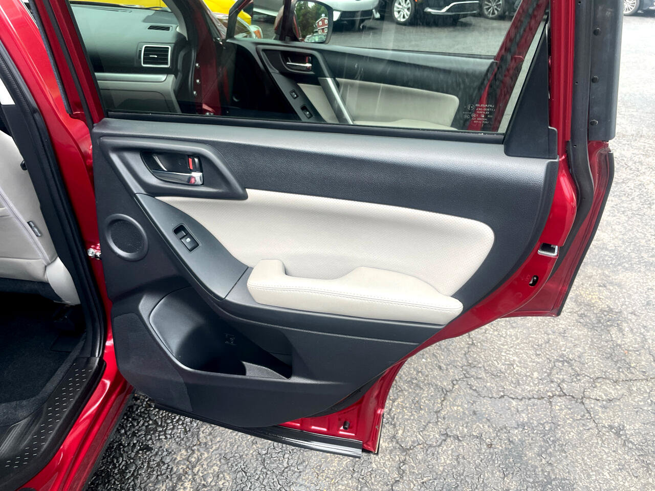 Used 2016 Subaru Forester 2.5i Touring w/ Eyesight & Navigation System image 35