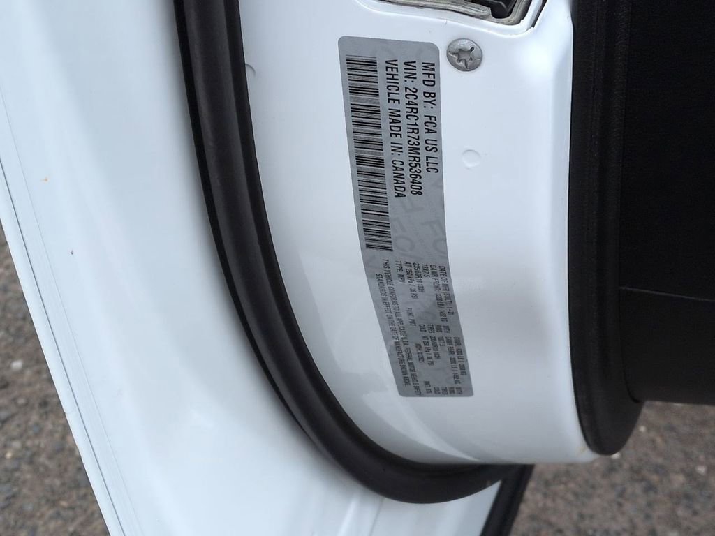 Used 2021 Chrysler Pacifica Touring w/ S Appearance Package FWD image 31