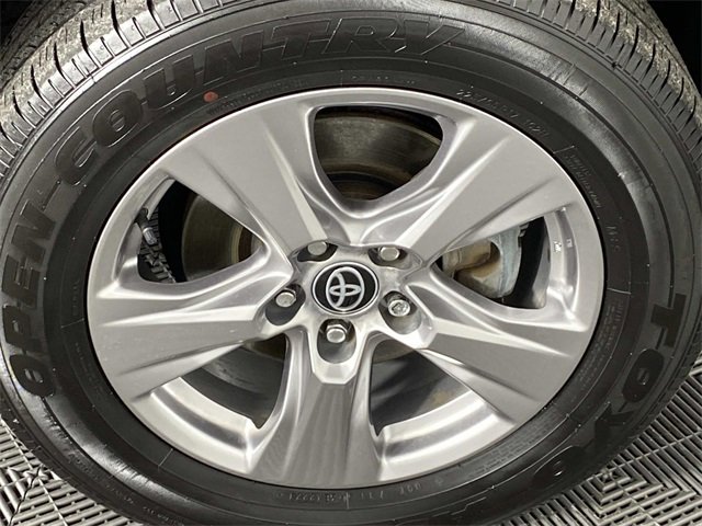 Used 2023 Toyota RAV4 XLE image 32