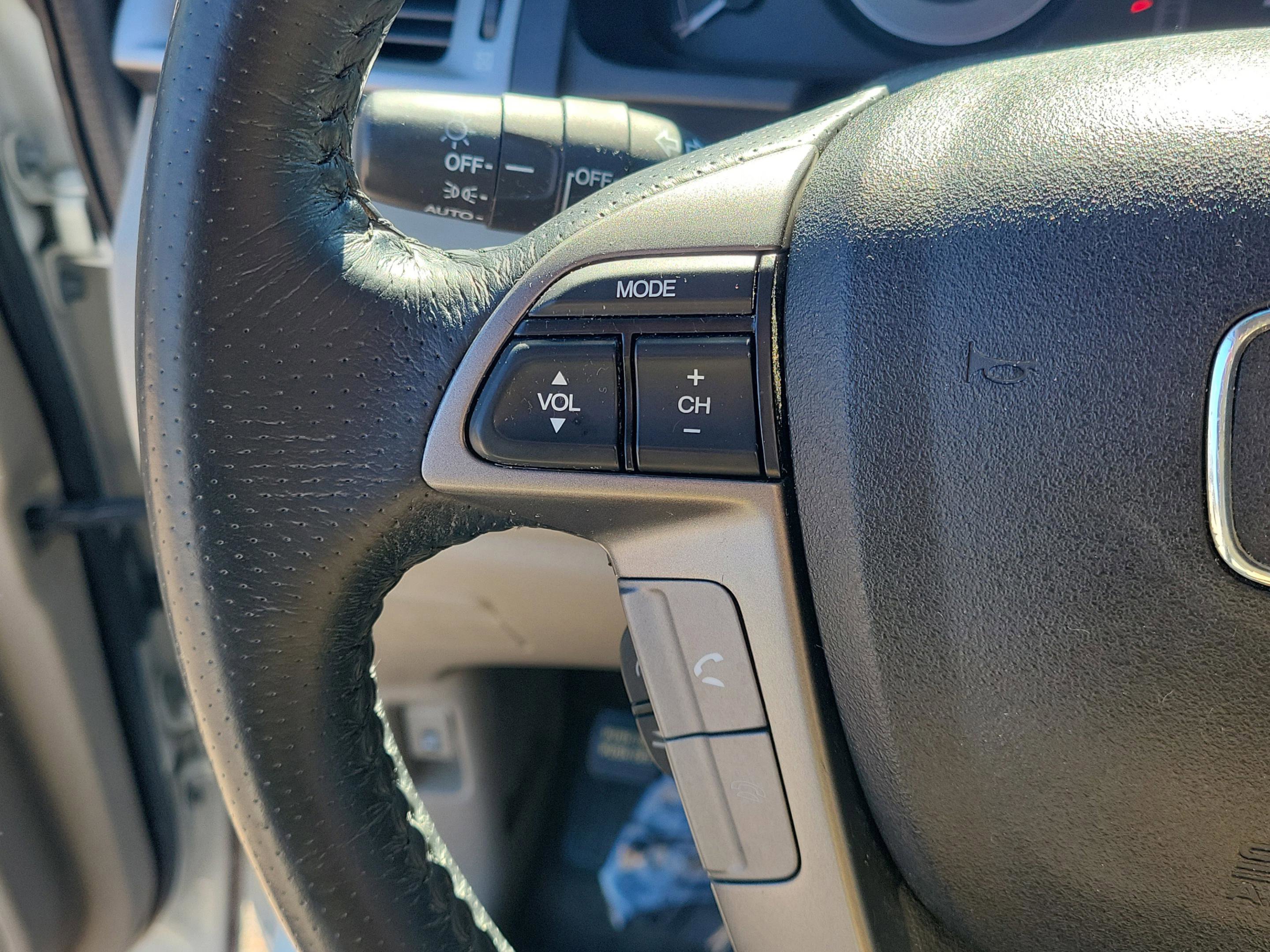 Used 2012 Honda Odyssey EX-L image 28