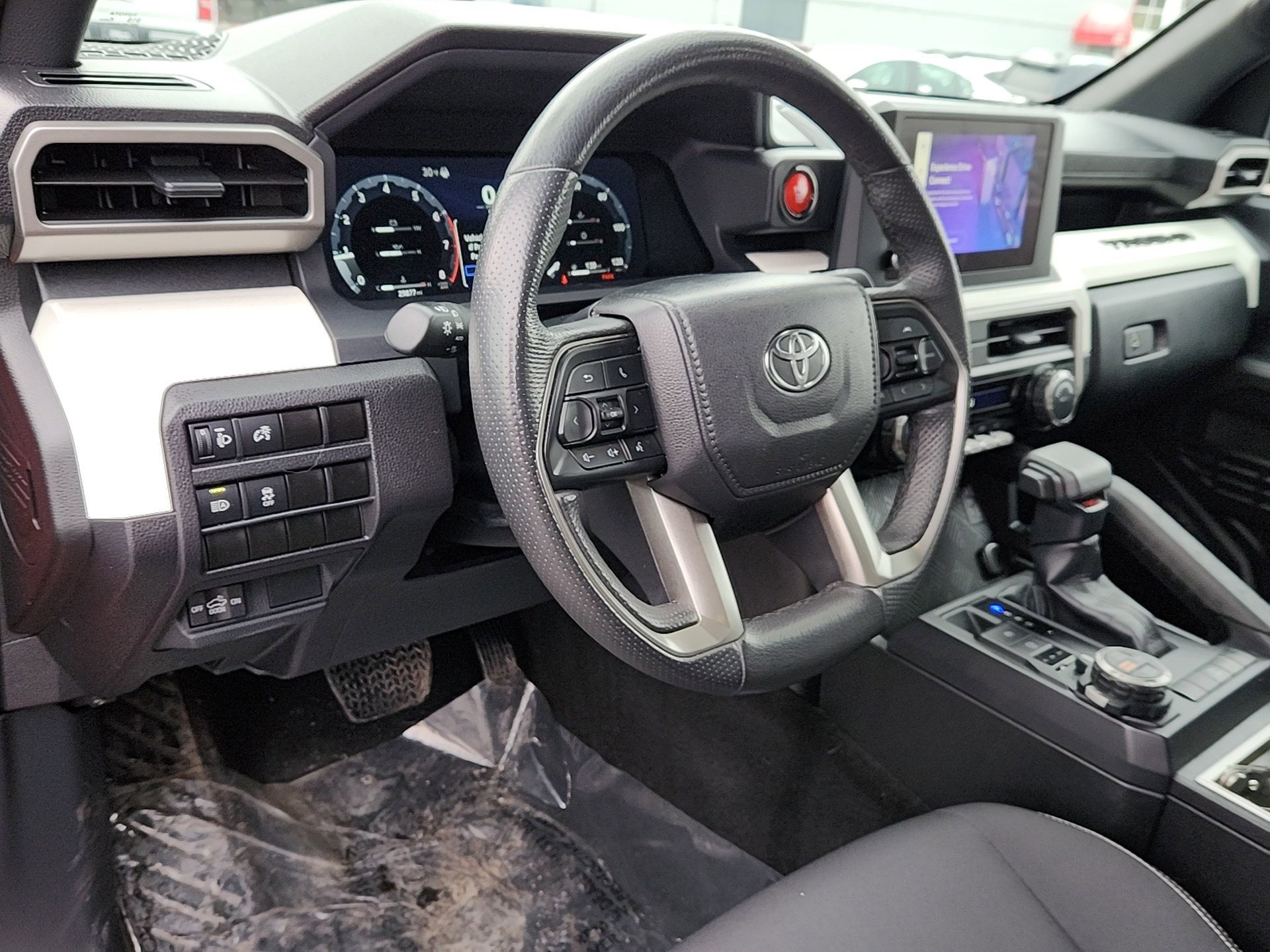 Used 2024 Toyota Tacoma TRD Off-Road image 11