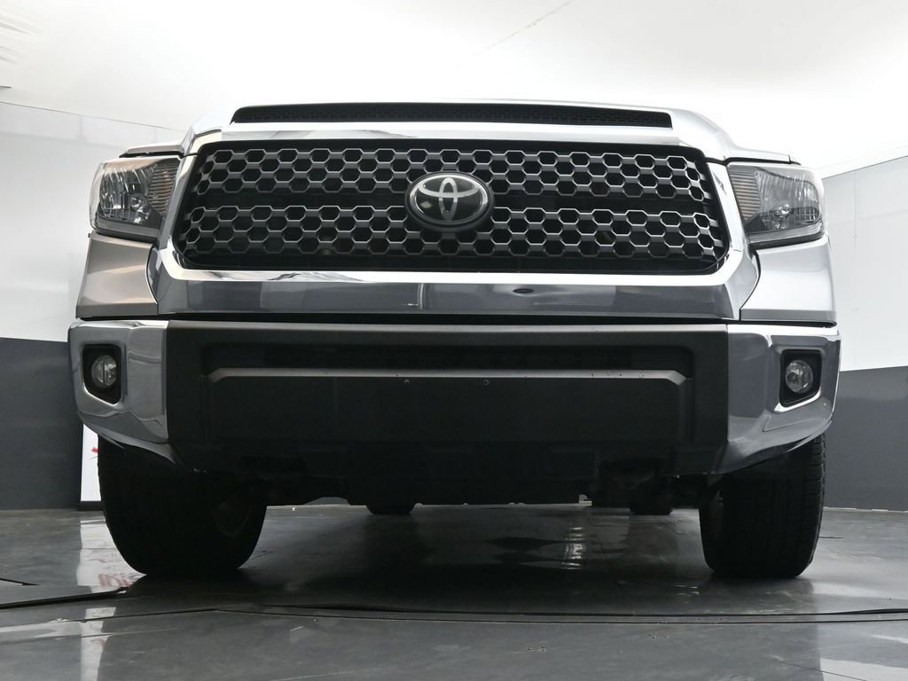 Used 2021 Toyota Tundra SR5 w/ SR5 Upgrade Package AWD/4WD image 37