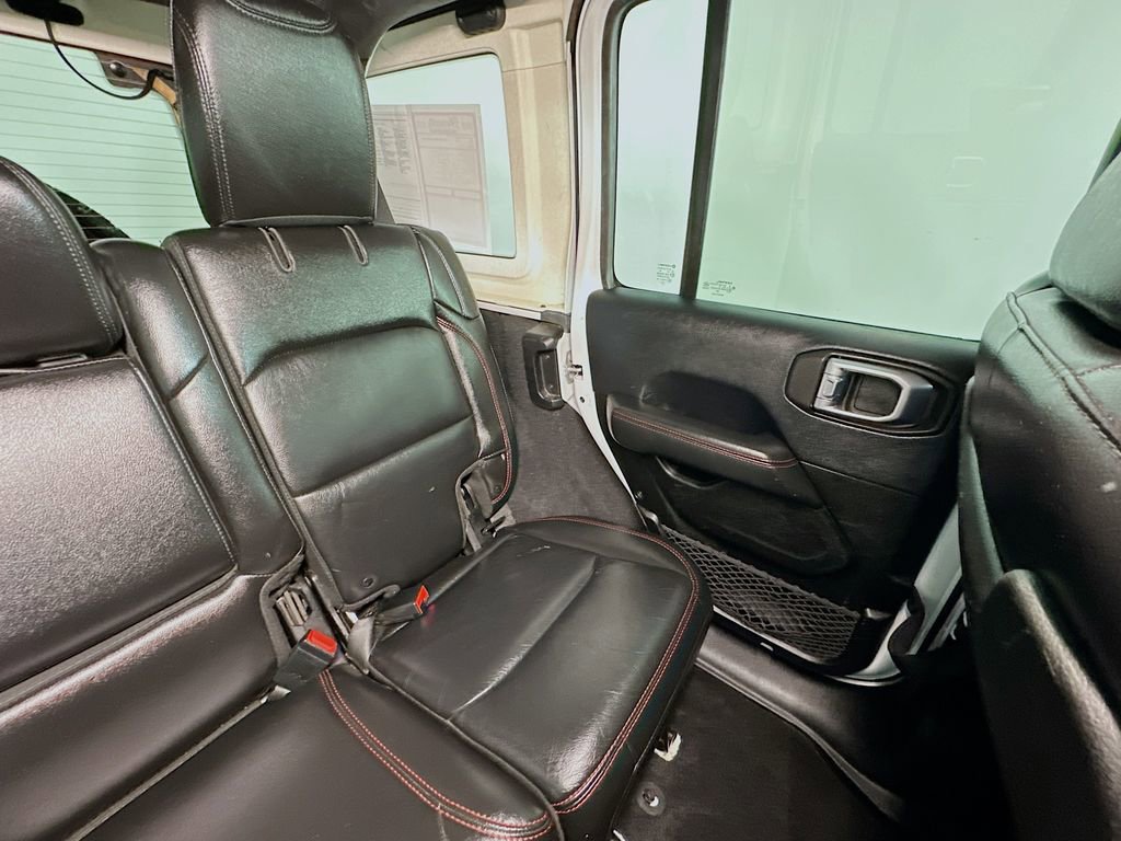 Used 2019 Jeep Wrangler Unlimited Rubicon AWD/4WD image 14