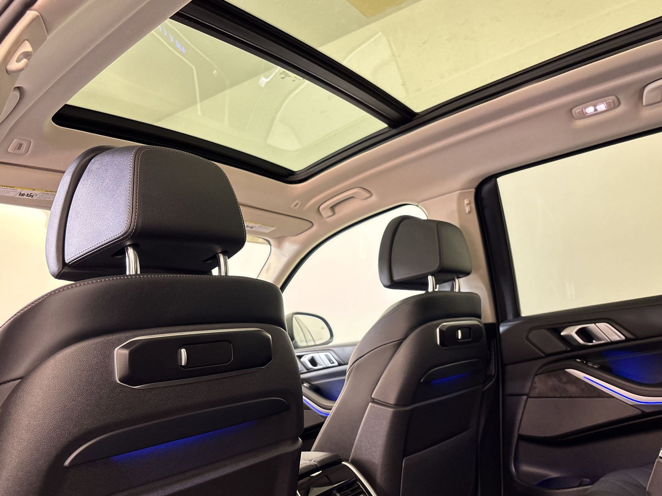 Certified 2025 BMW X7 xDrive40i image 33