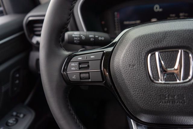 New 2026 Honda Pilot Touring image 23