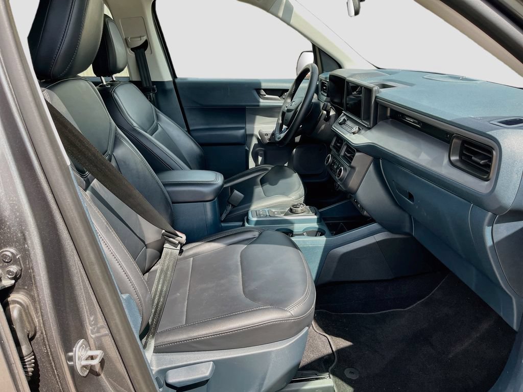 Used 2024 Ford Maverick Lariat w/ Black Appearance Package FWD image 31