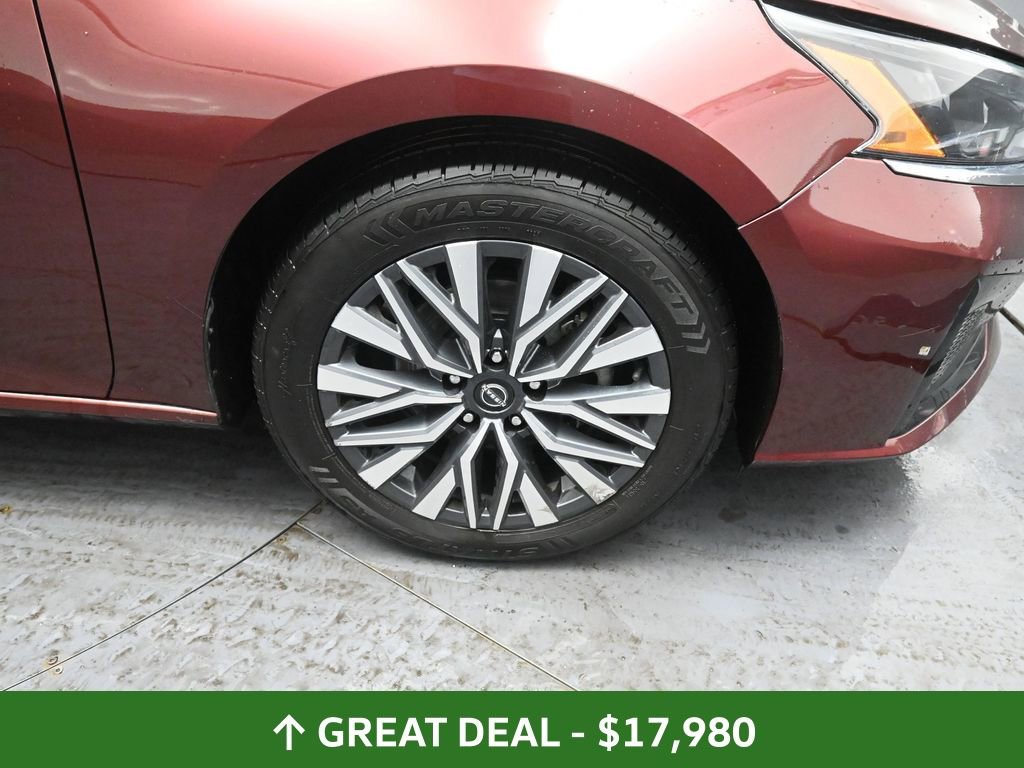 Used 2024 Nissan Altima 2.5 SV image 20