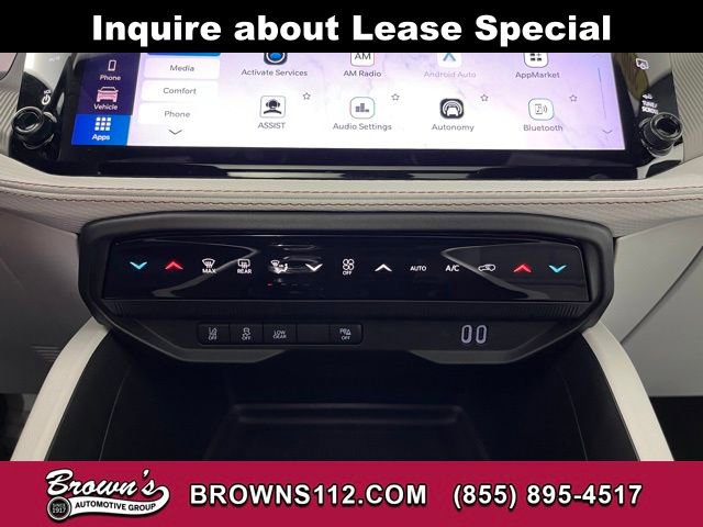 Used 2026 Jeep Cherokee Limited AWD/4WD image 33