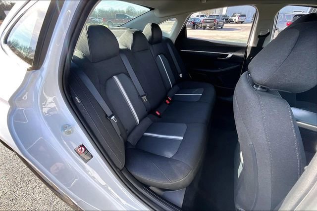 Used 2021 Hyundai Sonata SE w/ Cargo Package image 24