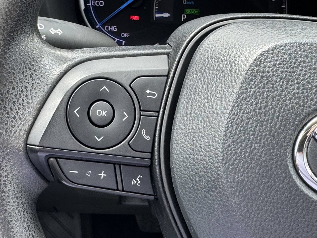 Used 2023 Toyota RAV4 LE AWD/4WD image 19