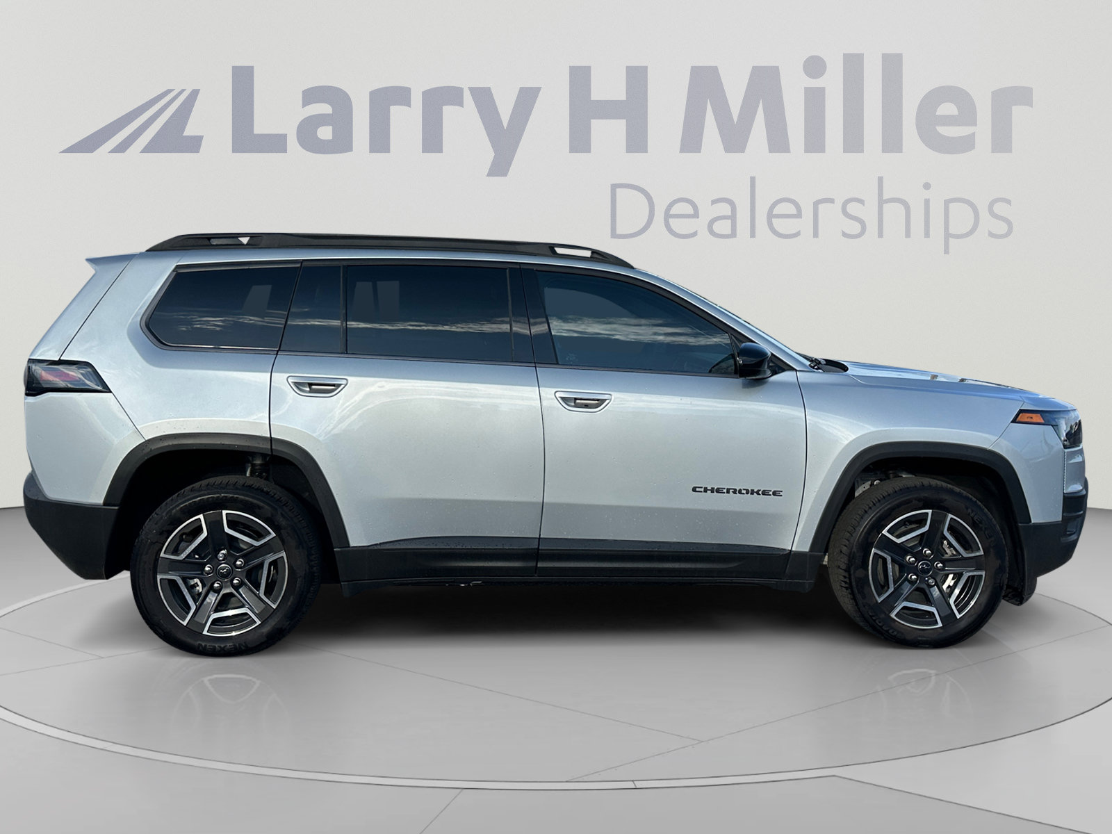 New 2026 Jeep Cherokee Laredo AWD/4WD image 6