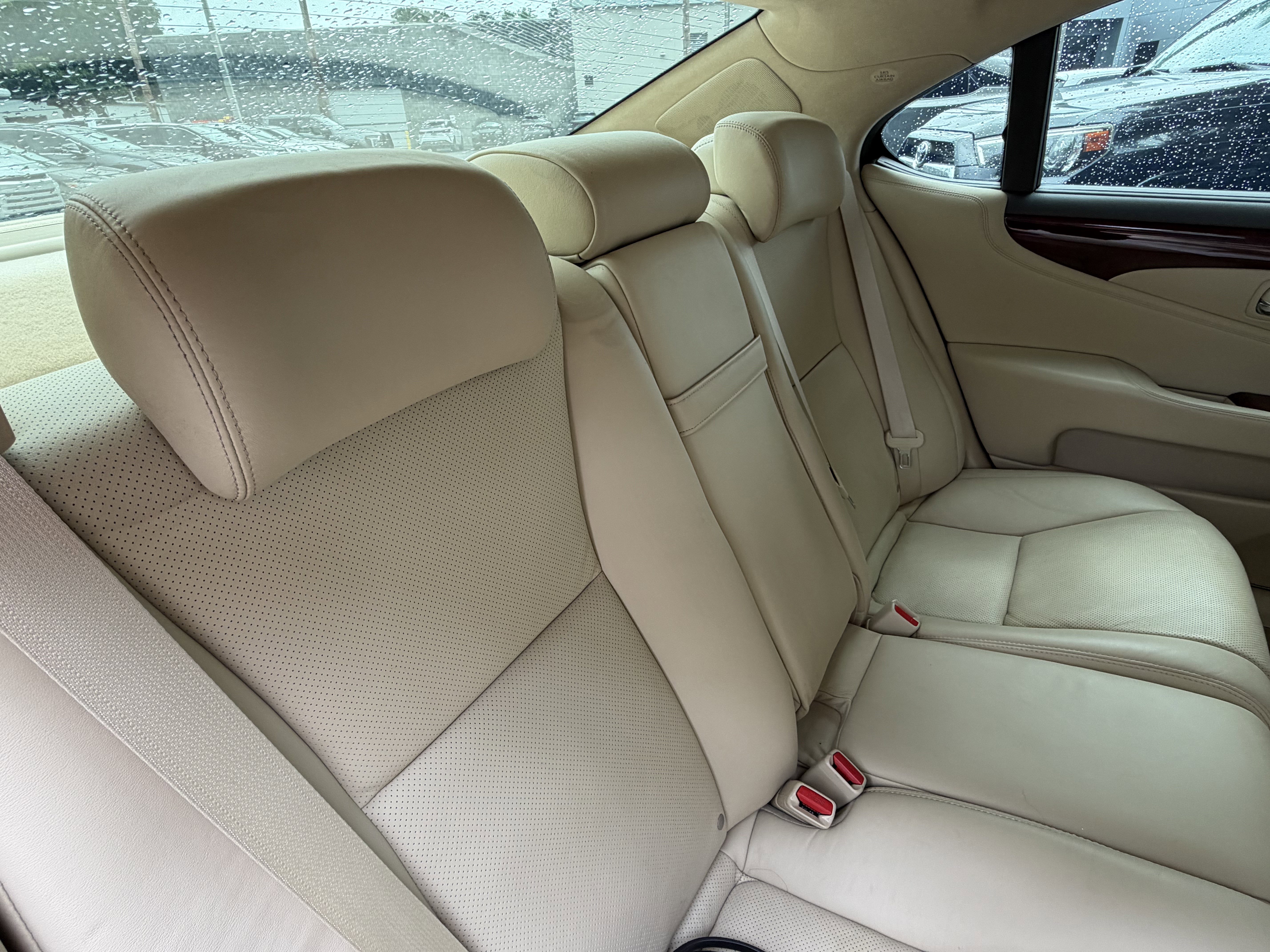 Used 2010 Lexus LS 460 L AWD/4WD image 42