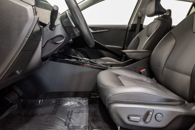 Used 2023 Kia Niro Wind FWD image 11