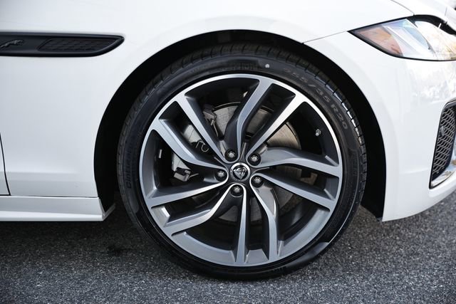 New 2024 Jaguar XF R-Dynamic SE AWD/4WD image 16