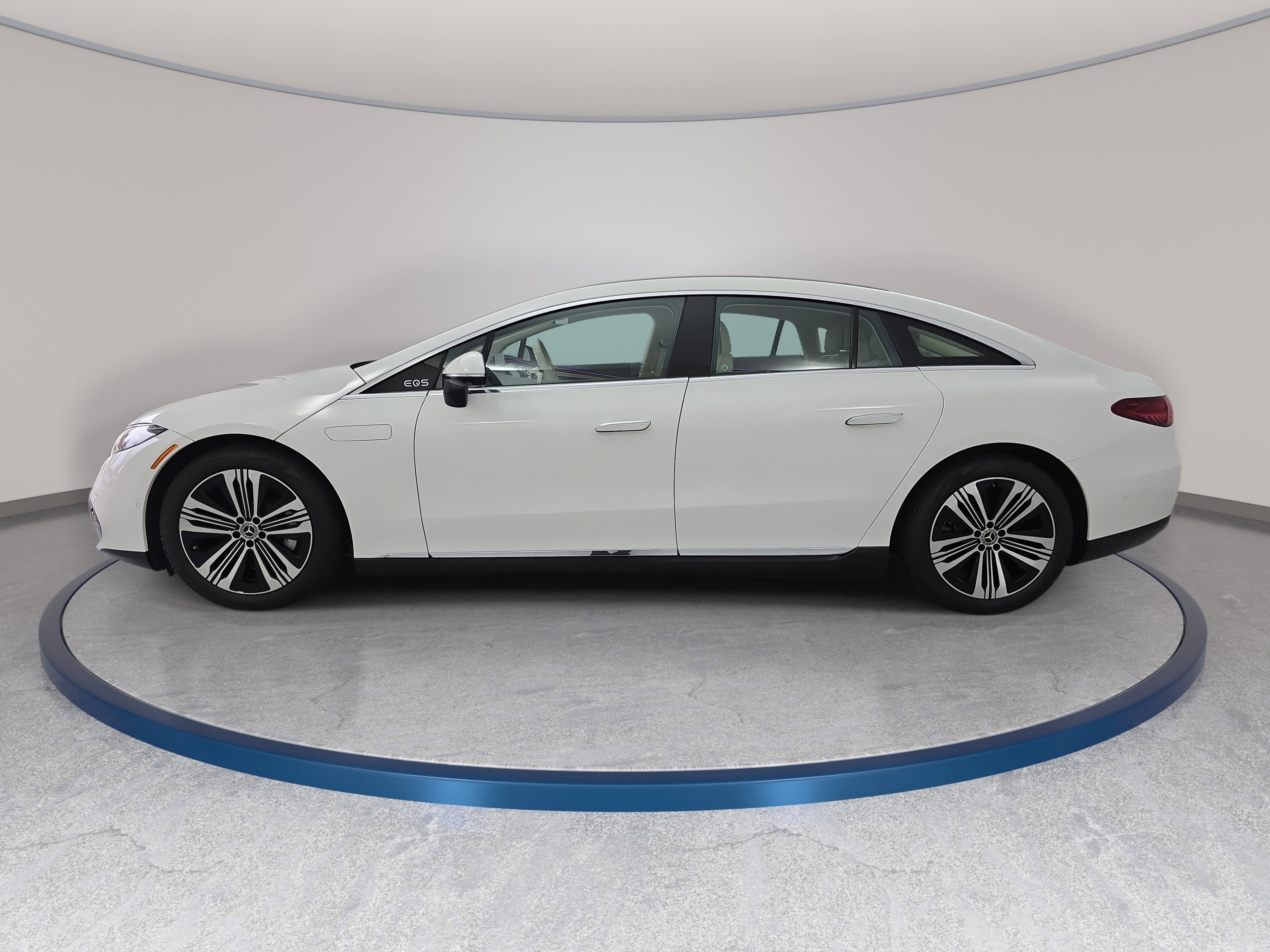 Used 2023 Mercedes-Benz EQS 450+ Sedan image 8