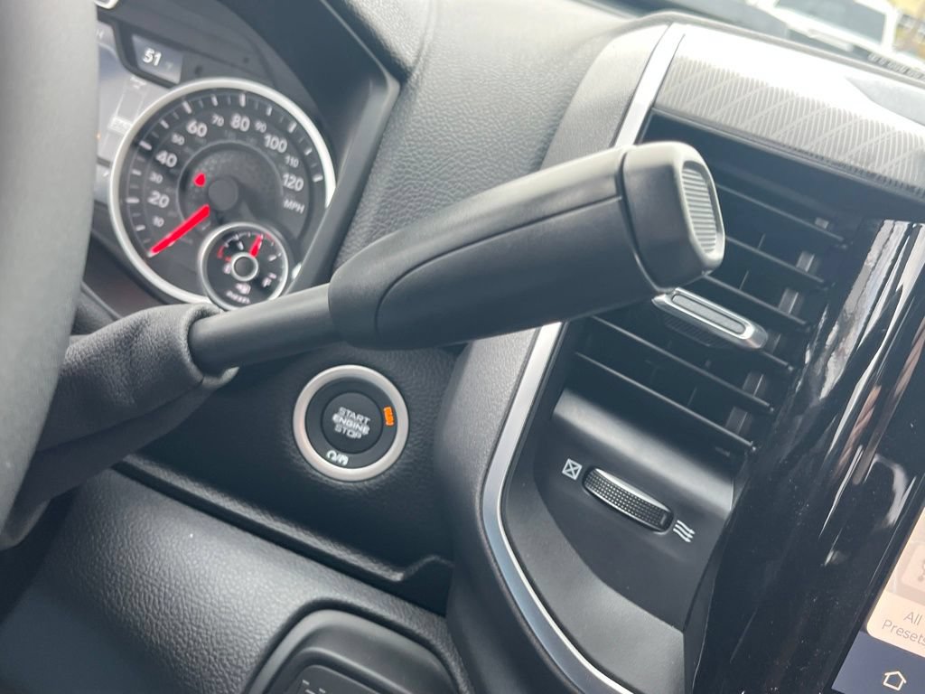 New 2026 RAM 3500 Big Horn AWD/4WD image 14