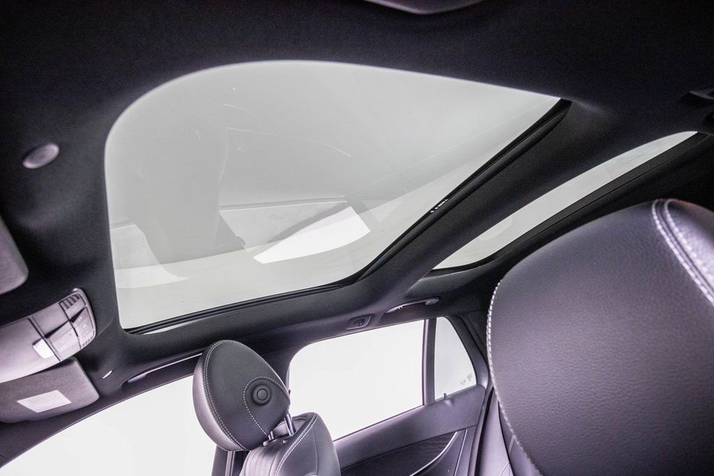 Used 2022 Mercedes-Benz E 450 4MATIC All-Terrain Wagon image 28