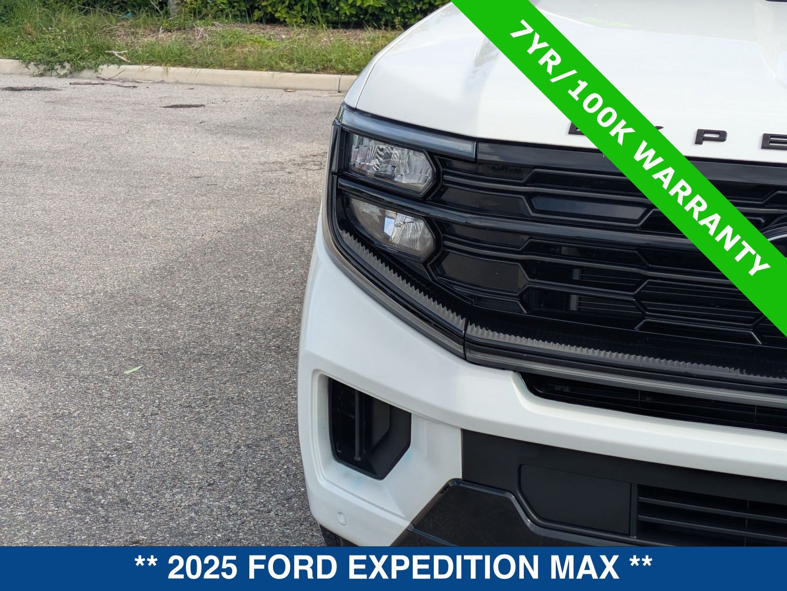 Certified 2025 Ford Expedition Max Platinum w/ Stealth Appearance Package AWD/4WD image 10