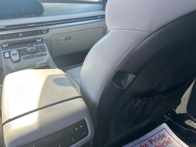 Used 2023 Hyundai Palisade SEL w/ Cargo Package image 16