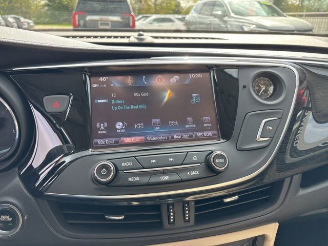 Used 2018 Buick Envision Essence FWD image 26