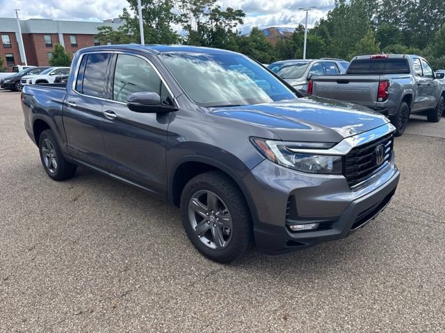 Used 2023 Honda Ridgeline RTL-E image 2
