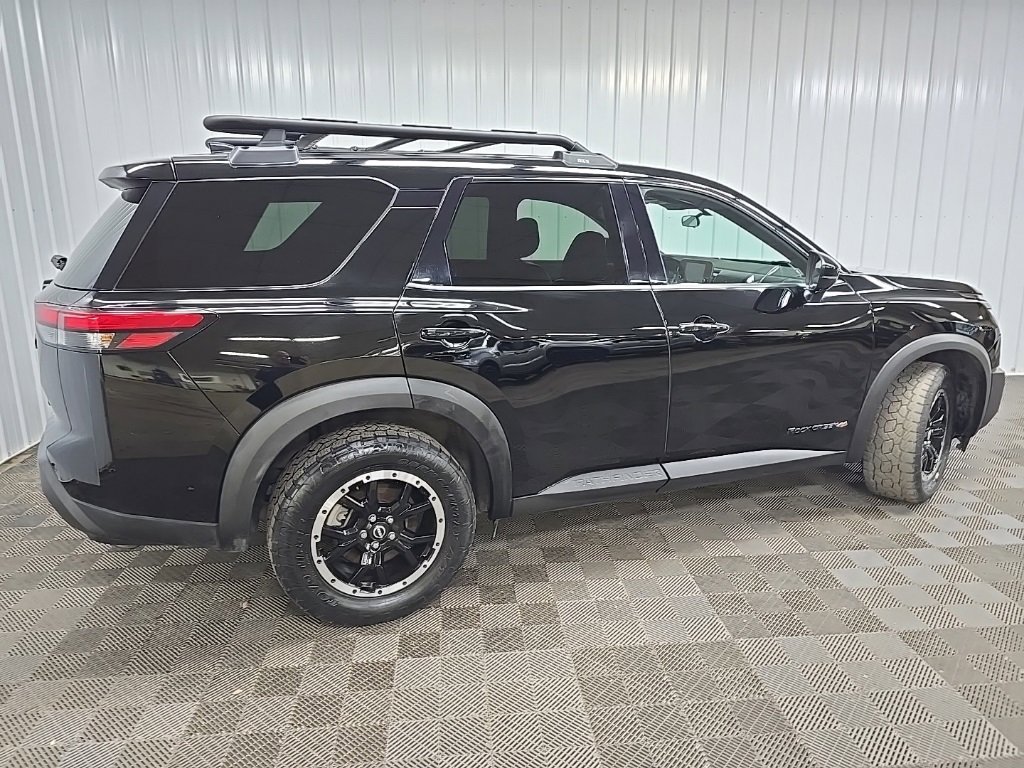 Used 2023 Nissan Pathfinder Rock Creek image 3