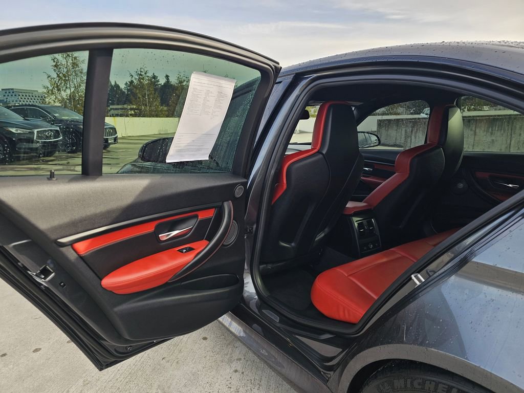 Used 2016 BMW M3 image 22