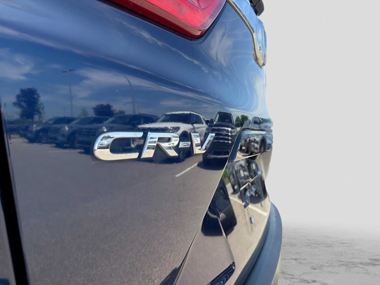 Used 2018 Honda CR-V EX image 12