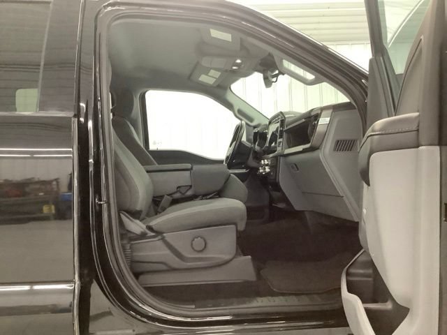 Used 2024 Ford F150 XLT w/ Tow/Haul Package AWD/4WD image 12