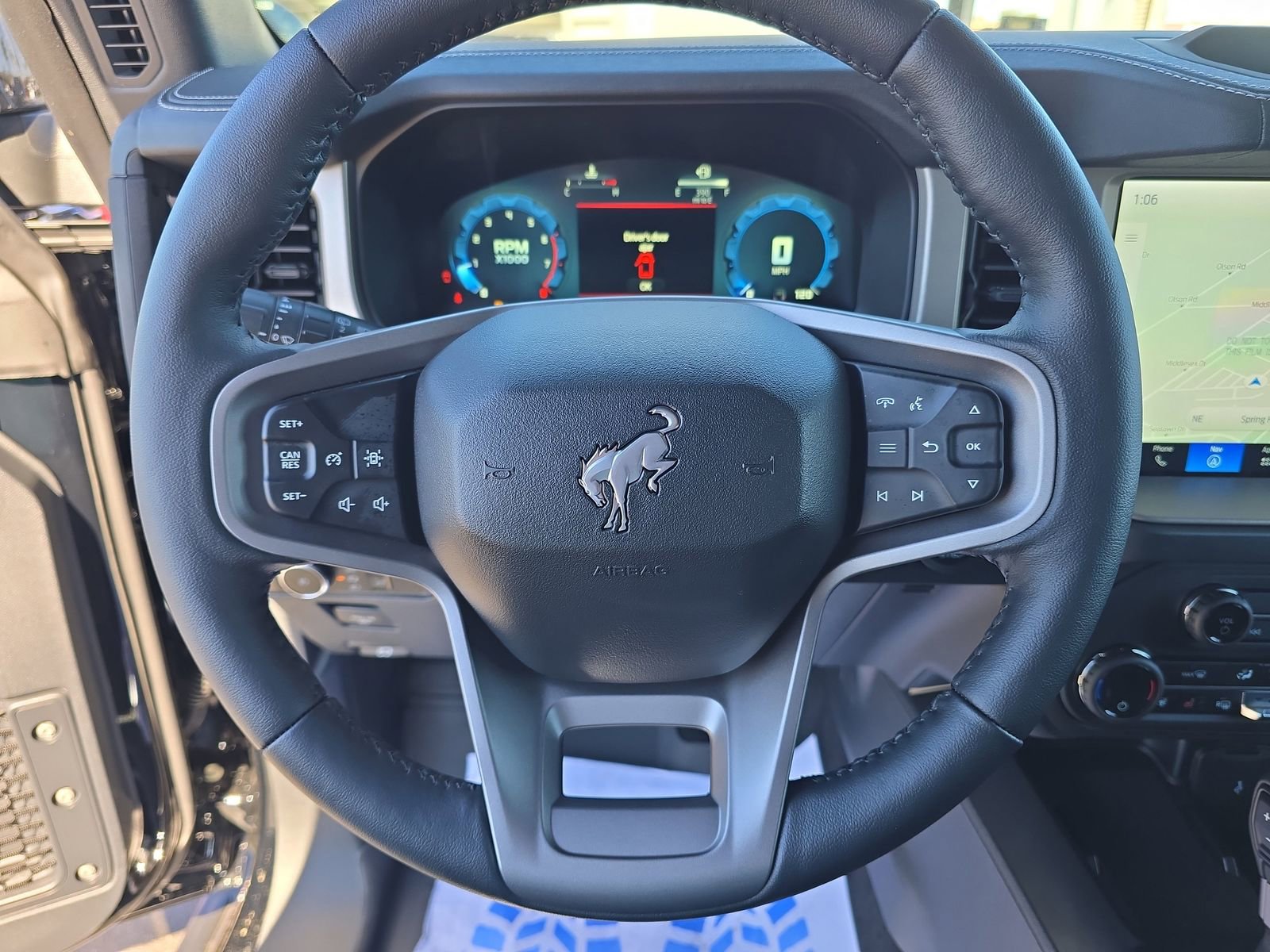 New 2025 Ford Bronco Outer Banks w/ Sasquatch Package image 23