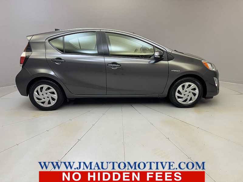 Used 2015 Toyota Prius C Two FWD image 6