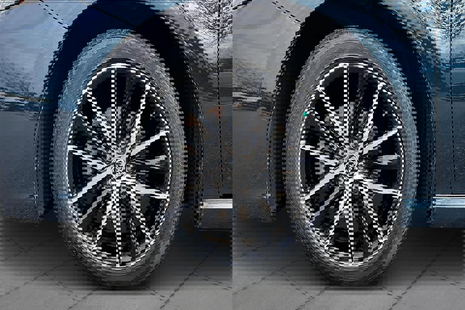 Certified 2021 Toyota Camry SE w/ Convenience Package image 19