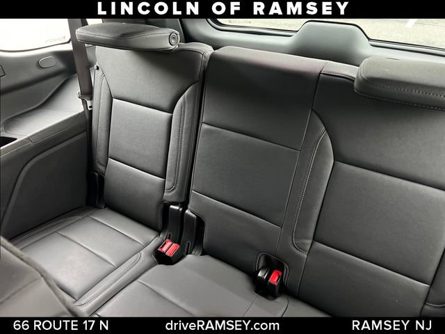Used 2024 Chevrolet Tahoe LT w/ LT Signature Package AWD/4WD image 20