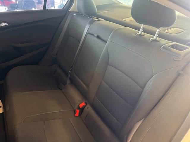 Used 2017 Chevrolet Cruze LT w/ Convenience Package image 14