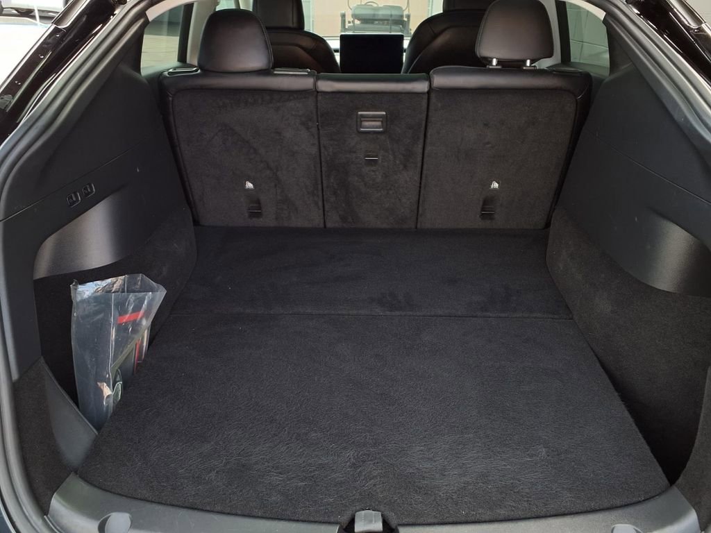 Used 2022 Tesla Model Y Performance image 19