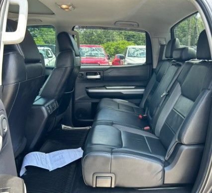 Used 2020 Toyota Tundra Limited w/ Limited Premium Package AWD/4WD image 6