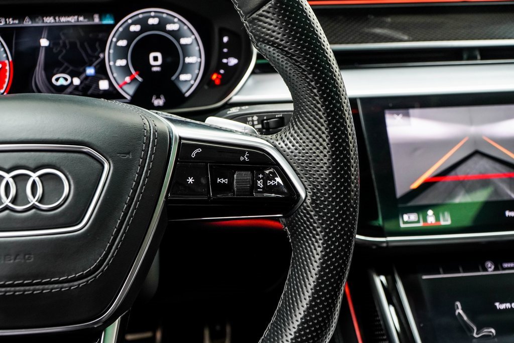 Used 2022 Audi S8 image 33